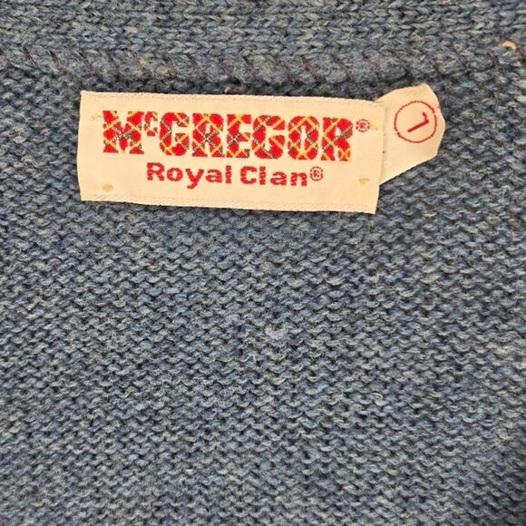 McGregor Royal Clan Blue Cardigan, Size L – Classic & Cozy Button Sweater [0087] - Picture 5 of 8